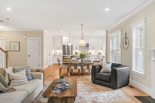 279-279 Brookline St, Needham, MA, 02492-3642 | Card Image