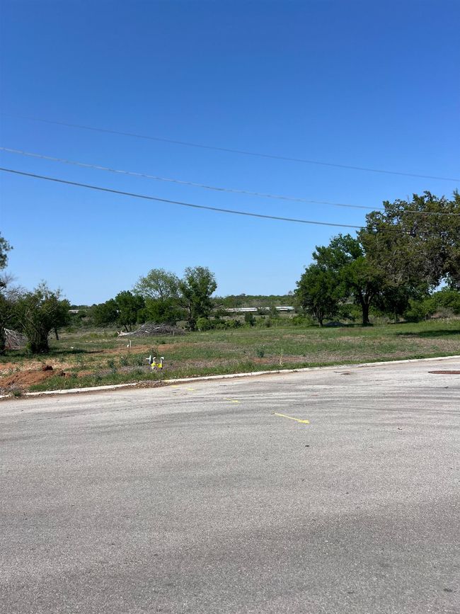 609 E Main St, Home with 0 bedrooms, 0 bathrooms and null parking in Llano TX | Image 24