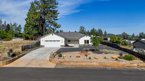 6632 Dolores Dr, Paradise, CA, 95969-2804 | Card Image