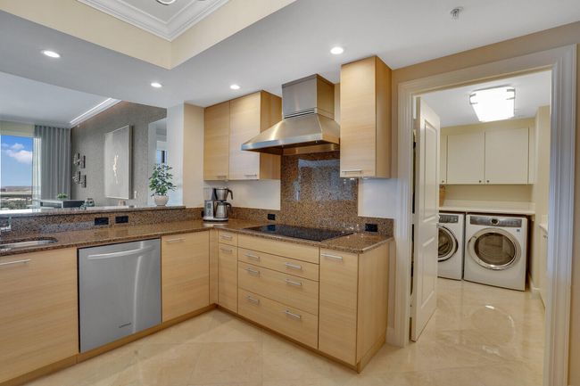 APT-1708 - 1 N Ocean Blvd, Condo with 2 bedrooms, 2 bathrooms and null parking in Pompano Beach FL | Image 13