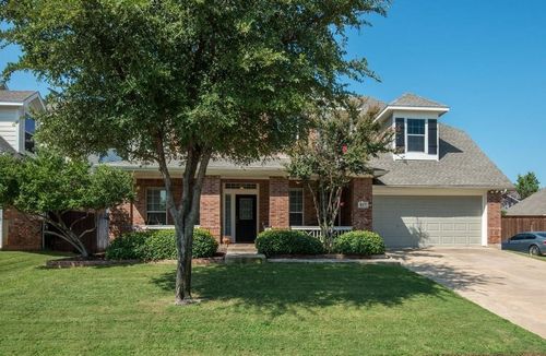 817 Water Oak Dr, Grapevine, TX, 76051-8255 | Card Image