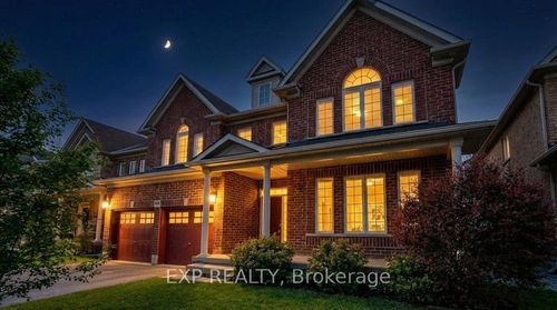 93 Tremaine Dr, Kitchener, ON, N2A4M3 | Card Image