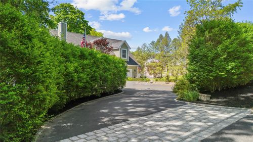 2971 N Wading River Rd, Wading River, NY, 11792-1415 | Card Image