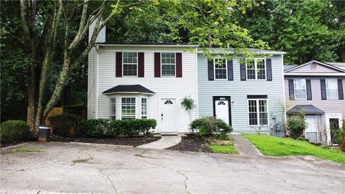 1082 Huntington Trce Se, Smyrna, GA, 30082-2636 | Card Image