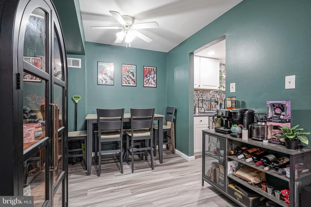 Residential in LINDENWOLD 3