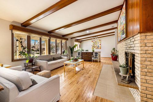 6644 Columbus Drive, MIDDLETON, WI, 53562 | Card Image