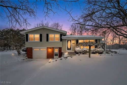 6739 Mcvay Dr, Westfield Center, OH, 44251-9730 | Card Image