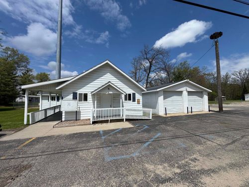 2441 Greenwood Rd, Prescott, MI, 48756-9108 | Card Image