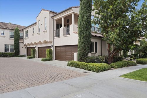 38 Nature, Irvine, CA, 92620-3828 | Card Image