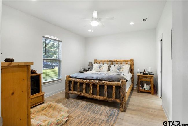 193 County Road 3524, House other with 3 bedrooms, 2 bathrooms and null parking in Bullard TX | Image 15