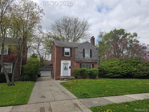1705 Bournemouth Rd, Grosse Pointe Woods, MI, 48236-1988 | Card Image