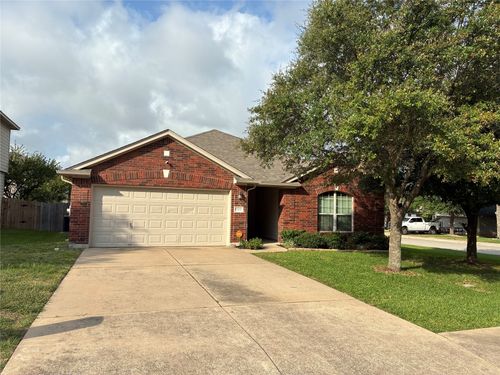 7702 Squirrel Hollow Dr, Georgetown, TX, 78628-3707 | Card Image