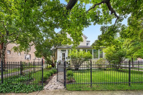 4454 N Kostner Avenue, Chicago, IL, 60630 | Card Image