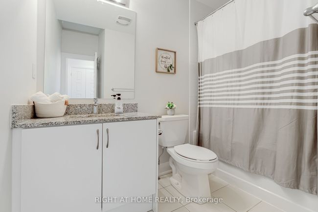 52 - 719 Lawrence Ave W, Condo with 2 bedrooms, 2 bathrooms and null parking in North York ON | Image 33