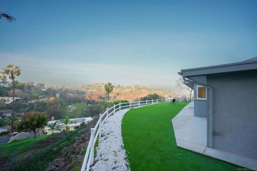 11078 Puebla Dr, La Mesa, CA, 91941-7100 | Card Image