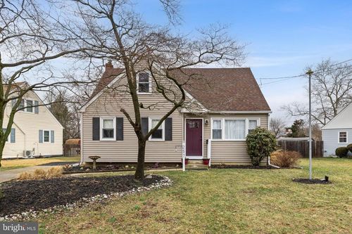 257 Spout Spring Ave, LUMBERTON, NJ, 08048-2041 | Card Image