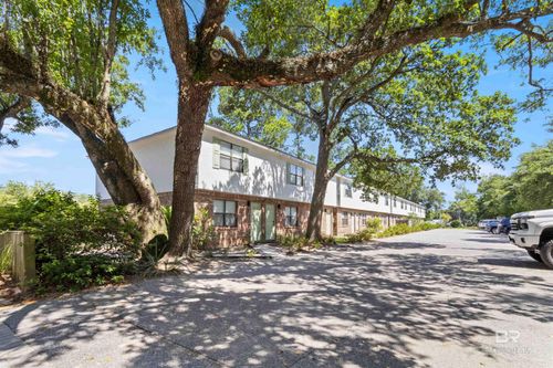 15-226 E 24th Ave, Gulf Shores, AL, 36542-3146 | Card Image