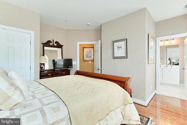 120 Fortnightly Blvd, Townhouse with 4 bedrooms, 5 bathrooms and null parking in HERNDON VA | Image 32