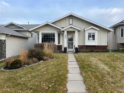 962 Harvest Hills Dr Ne, House other with 4 bedrooms, 3 bathrooms and 2 parking in Calgary AB | Image 3