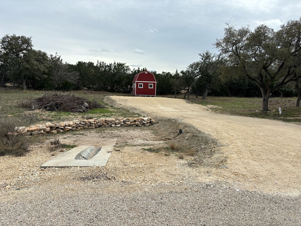 Land in Bandera 3