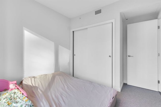 506 - 305 Morrissey Rd, Condo with 1 bedrooms, 1 bathrooms and null parking in Port Moody BC | Image 7