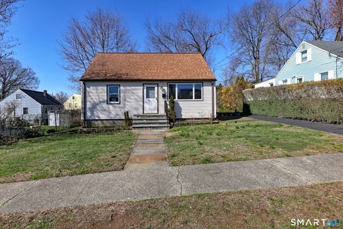 29 Primrose St, Milford, CT, 06460-4530 | Card Image