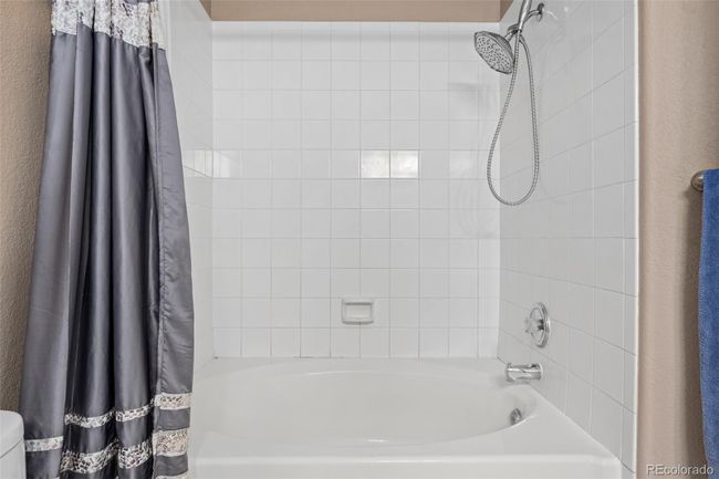 Secondary bedroom | Image 18
