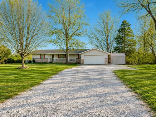 4130 E Zora St, Webb City, MO, 64870-9538 | Card Image