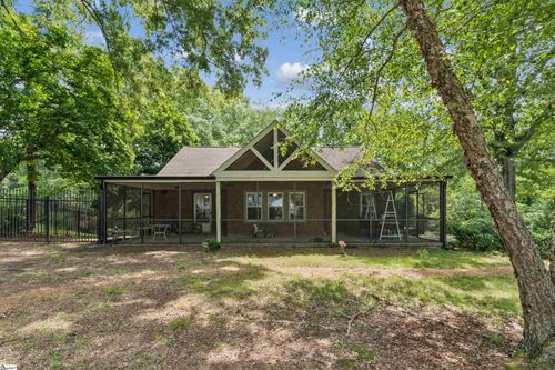 321 S Pine Street, Walhalla, SC, 29691 | Card Image