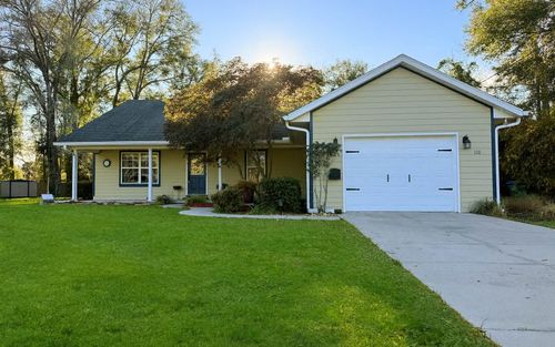 110 Hillcrest Cir Ne, Branford, FL, 32008-2948 | Card Image