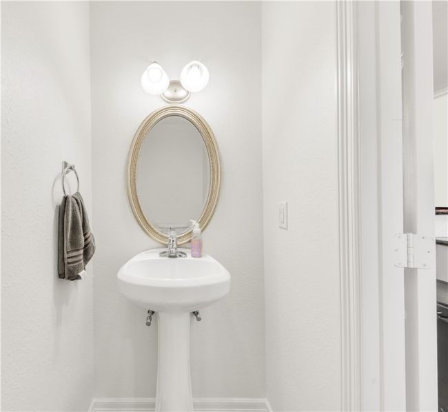 View of bathroom | Image 8