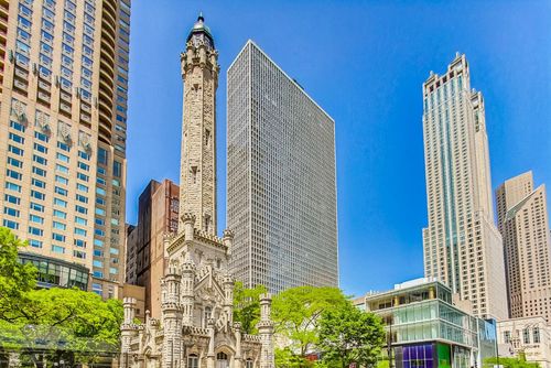 ph-ab-111 E Chestnut St, Chicago, IL, 60611-2051 | Card Image