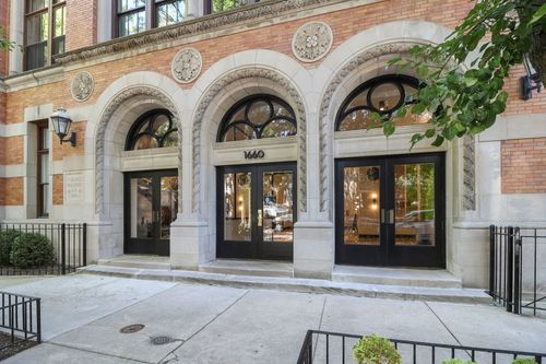 1j-1660 N Hudson Ave, Chicago, IL, 60614-5649 | Card Image