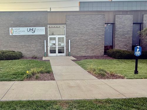 205 Commercial St, Dowagiac, MI, 49047-1728 | Card Image