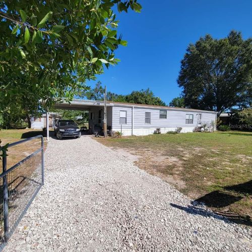 16165 Narrow St, BROOKSVILLE, FL, 34604-8038 | Card Image