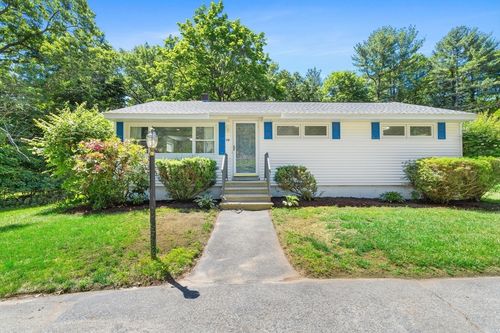 75 Proctor Rd, Chelmsford, MA, 01824-4318 | Card Image