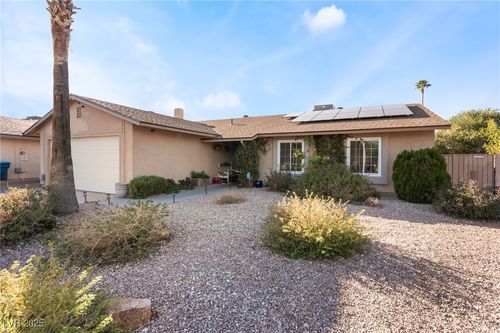 3933 Avocado Dr, Las Vegas, NV, 89103-2251 | Card Image