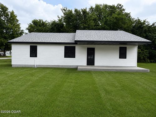 902 Walnut Street, Lamar, MO, 64759 | Card Image