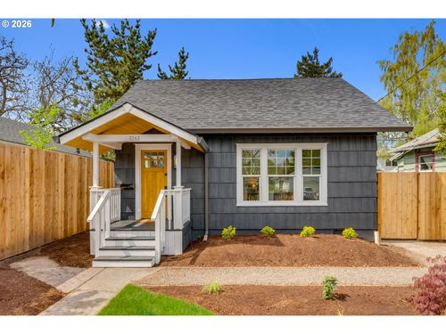 3543 Se 68th Ave, Portland, OR, 97206-2643 | Card Image