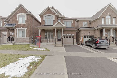 12 Enclave Trail, Brampton, ON, L6R4B3 | Card Image