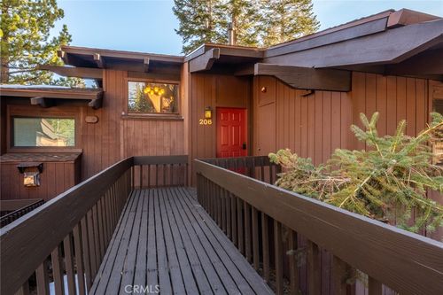 206-221 Canyon Blvd, Mammoth Lakes, CA, 93546-6326 | Card Image