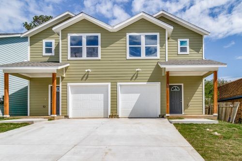 809 - 811 W Coffin Street, Denison, TX, 75020 | Card Image
