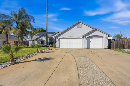 4487 Alta Saga Dr, Redding, CA, 96002-4100 | Card Image