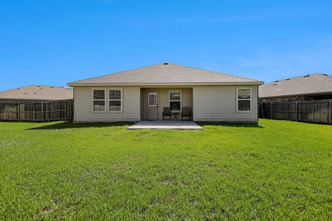 2415 Fall Ct, House other with 4 bedrooms, 2 bathrooms and null parking in Anna TX | Image 27