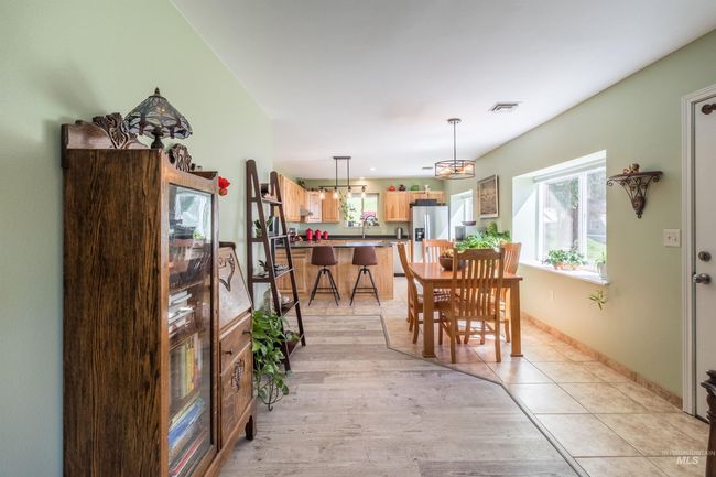 305 3 Rd St, House other with 2 bedrooms, 2 bathrooms and null parking in Juliaetta ID | Image 11