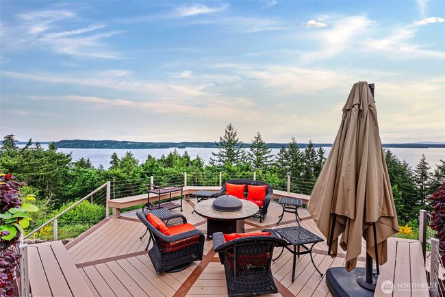 1022 7 Th Ct, House other with 5 bedrooms, 6 bathrooms and 5 parking in Fox Island WA | Image 36