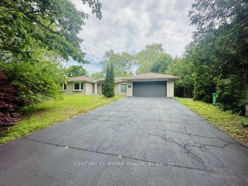 1417 Wateska Blvd, Mississauga, ON, L5H2R3 | Card Image