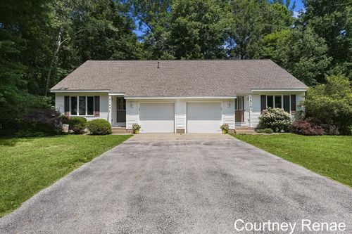 15143 Wintergreen Ct, Spring Lake, MI, 49456-2805 | Card Image