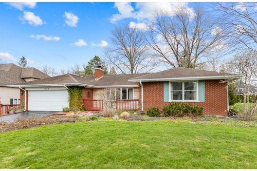 7845 Dana Way, Burr Ridge, IL, 60527-5126 | Card Image