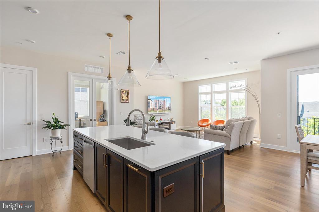 Residential in ASHBURN 3